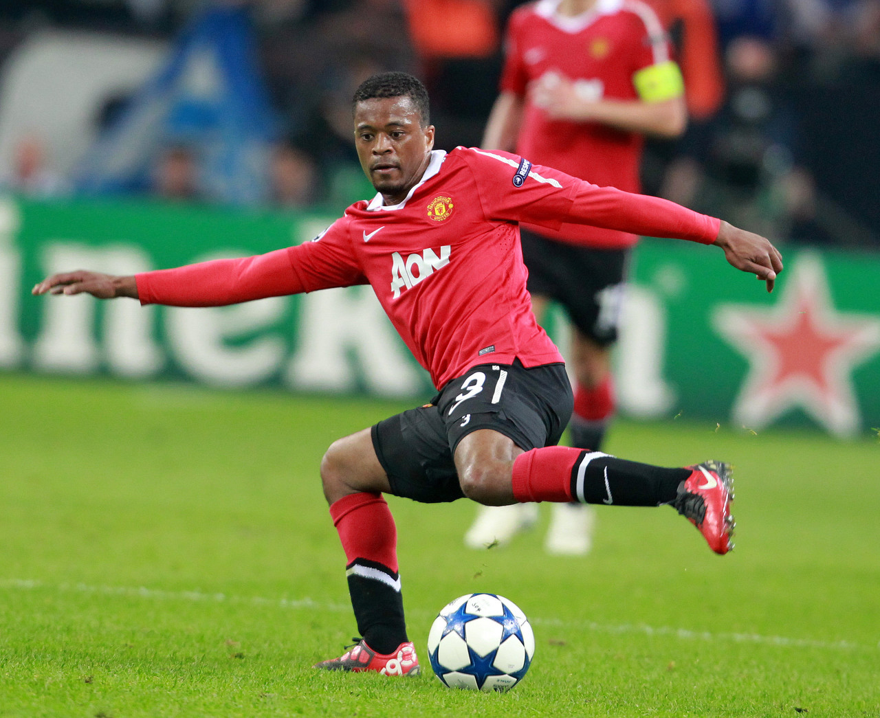 名球员在场 名球员在场